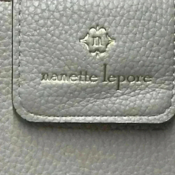 Nanette Lepore Lucie Solid Organizer Coin Wallet - Picture 2 of 8